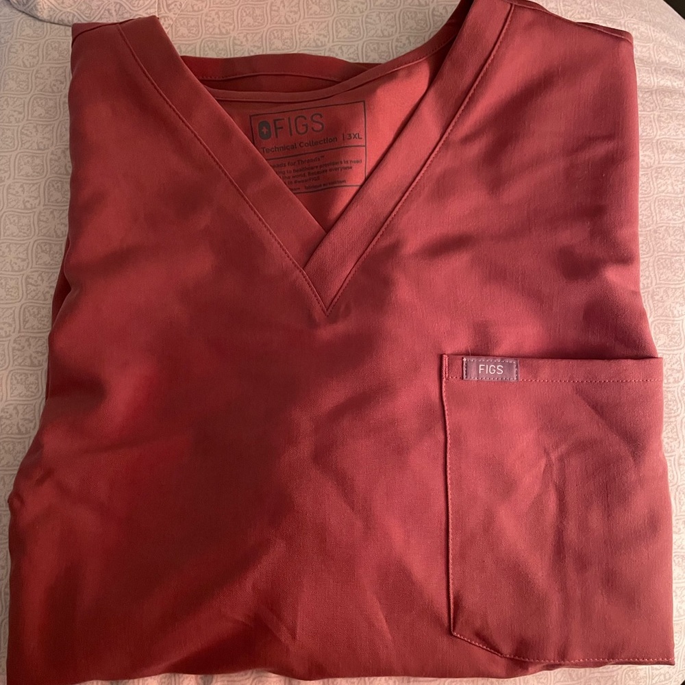 FIGS scrub top